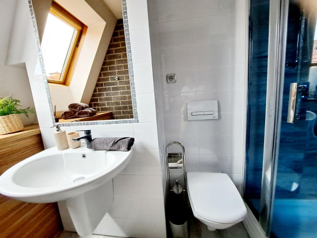 Oasis Apartment